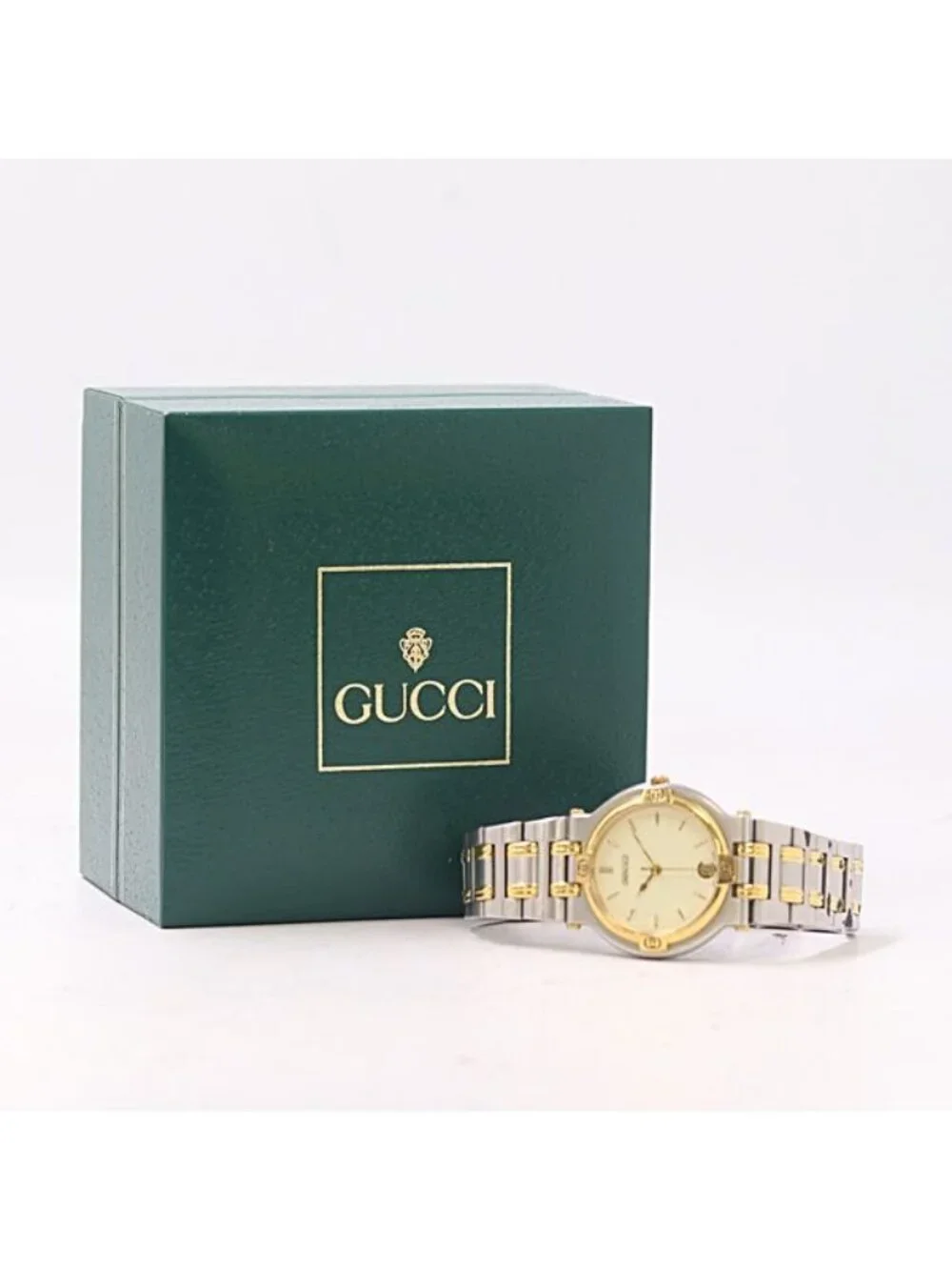Gucci Quartz Date Ivory Dial Watch